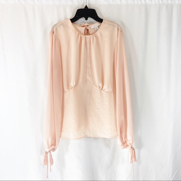 Topshop Tops - SALE! Topshop tie back blouse